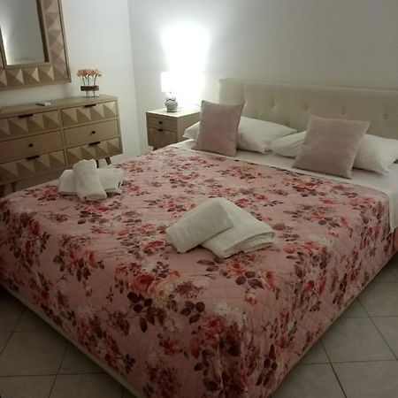 Plebiscito Home Napoli Exterior foto